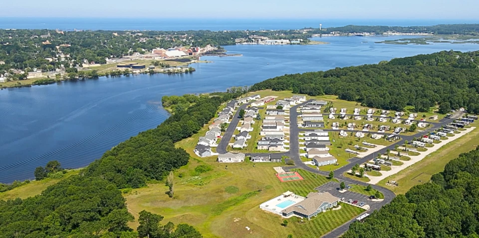 5 Star, 100 +/- Site, Michigan MH/RV Resort
