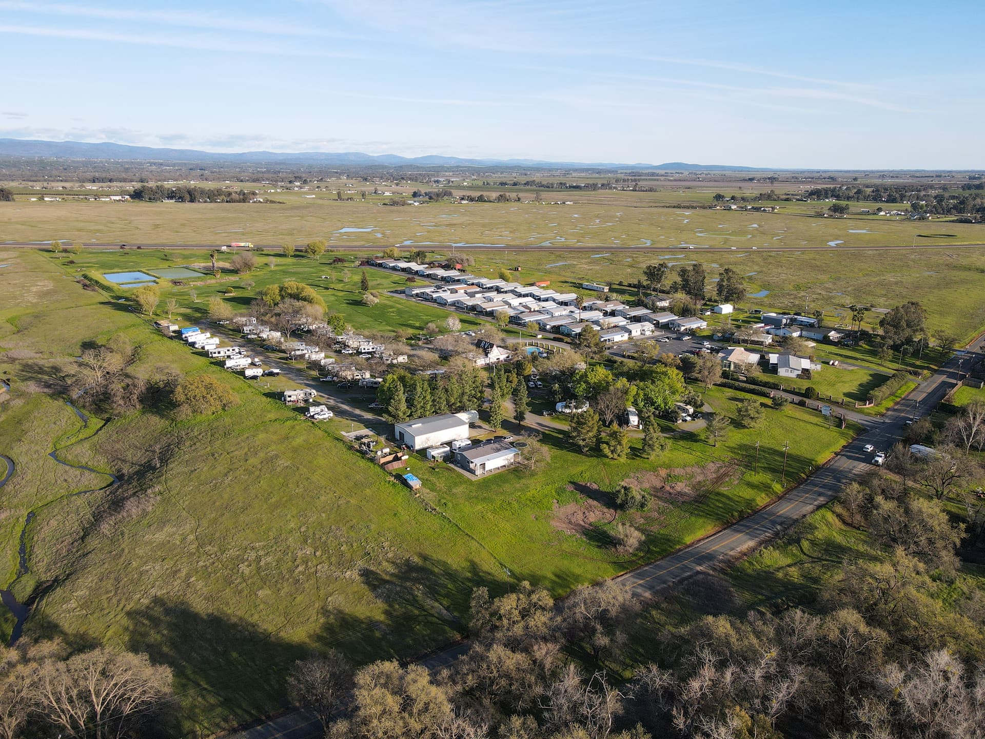 3.5 Star, 100+/- Site Senior Hybrid Park
