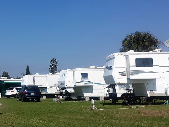3.5 Star, 300 +/- Sites, RV Resort, Florida
