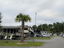 4 Star, 420-440 Sites, RV Resort