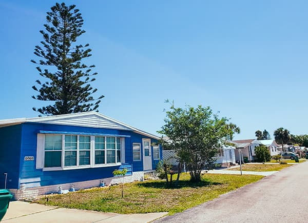 3.5 Star, 175 +/- Sites, Florida MHC w/ Expansion