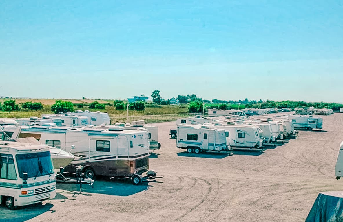 2.5 Star, 175-225 Site RV Park in Sacramento County