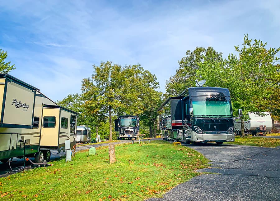 3.5 Star, 150+/- Site RV Resort in Branson MO MSA